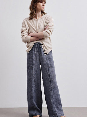 Safari trousers in washed gauze.