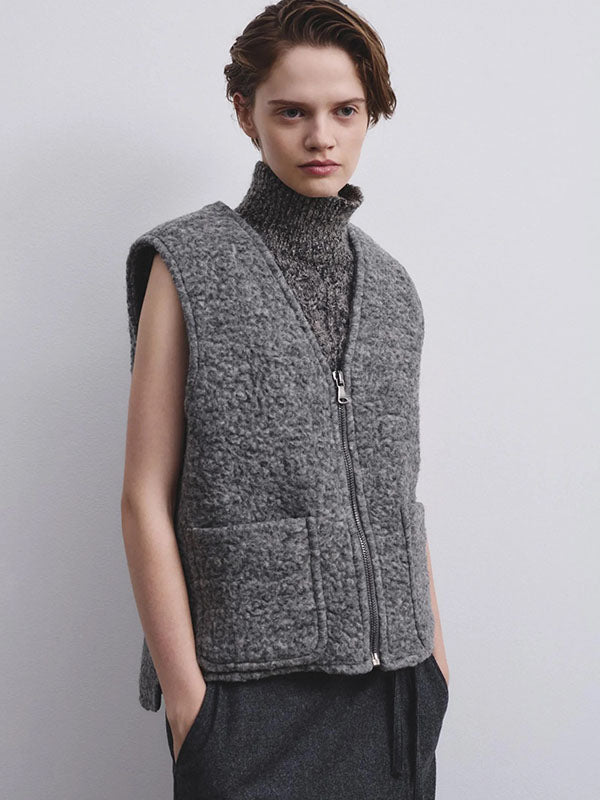 Bouclé vest