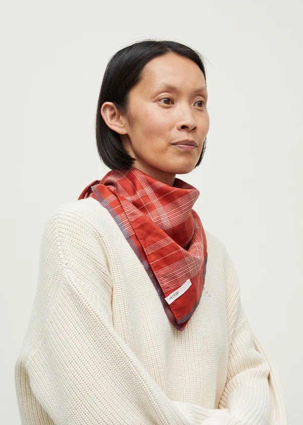 Malila scarf