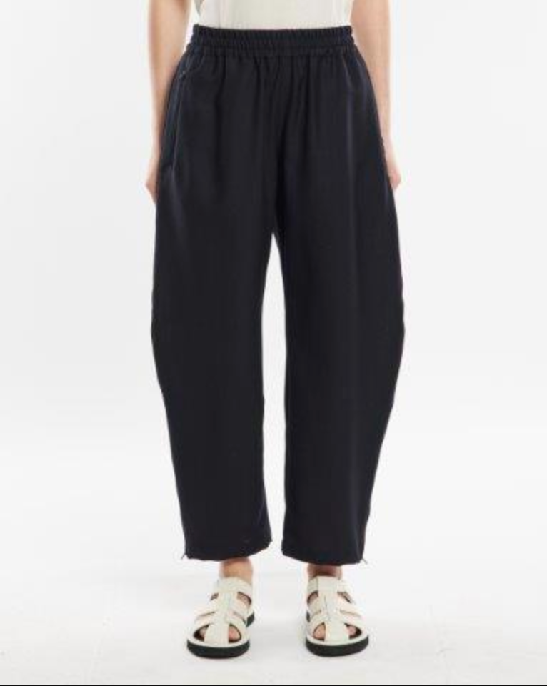 Toba SPORTY CURVE LEG PANT